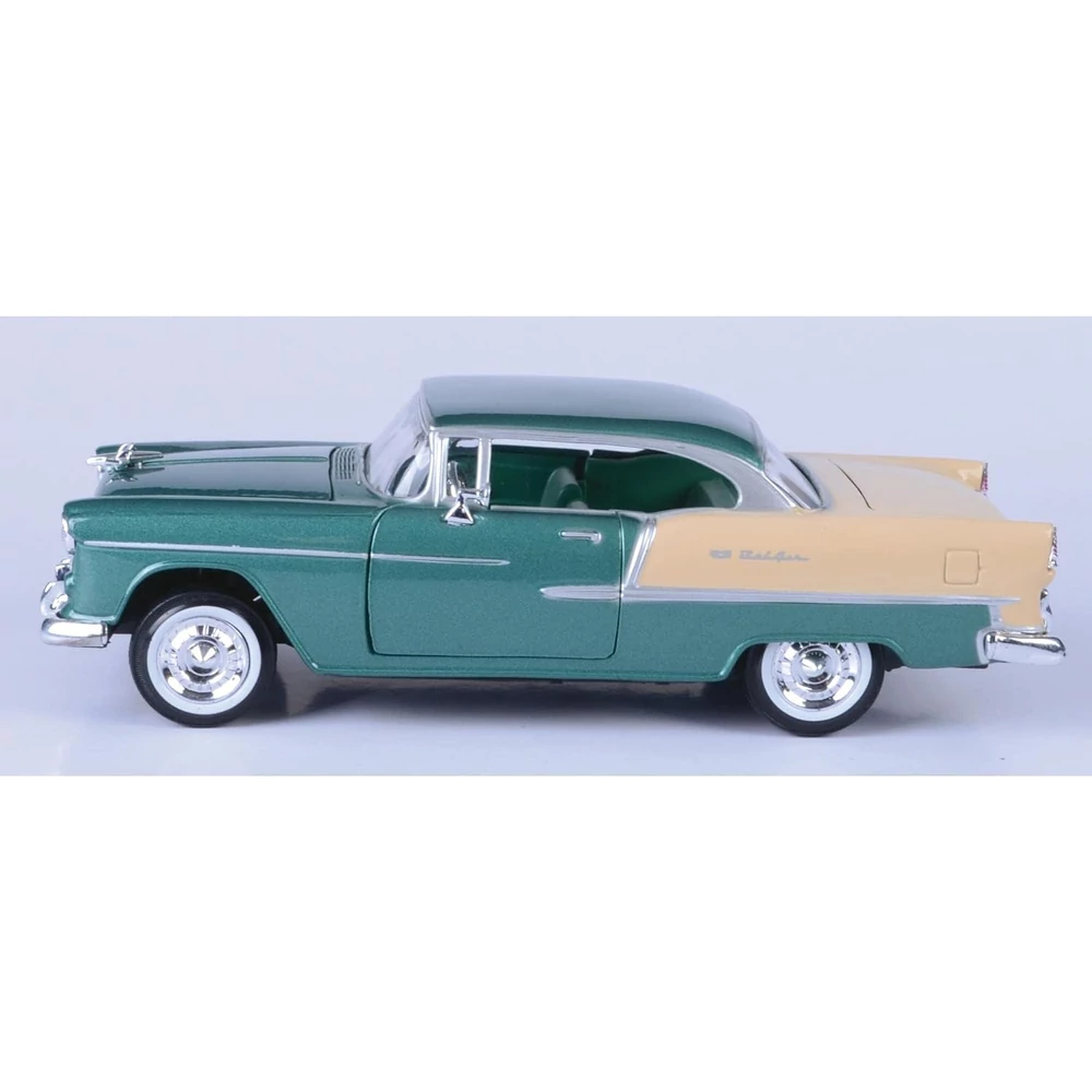 MotorMax 1955 Chevy Bel Air Fém Kisautó (1:24)- Zöld