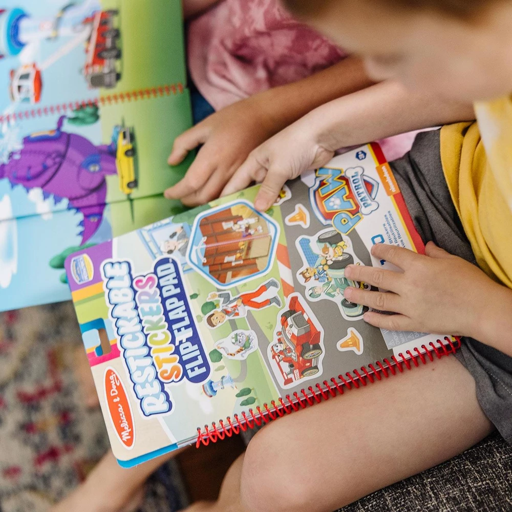 M&D, Kreatív Játék, Újrahasználható Matrica Füzet, Mancs Őrjárat, Küldetések