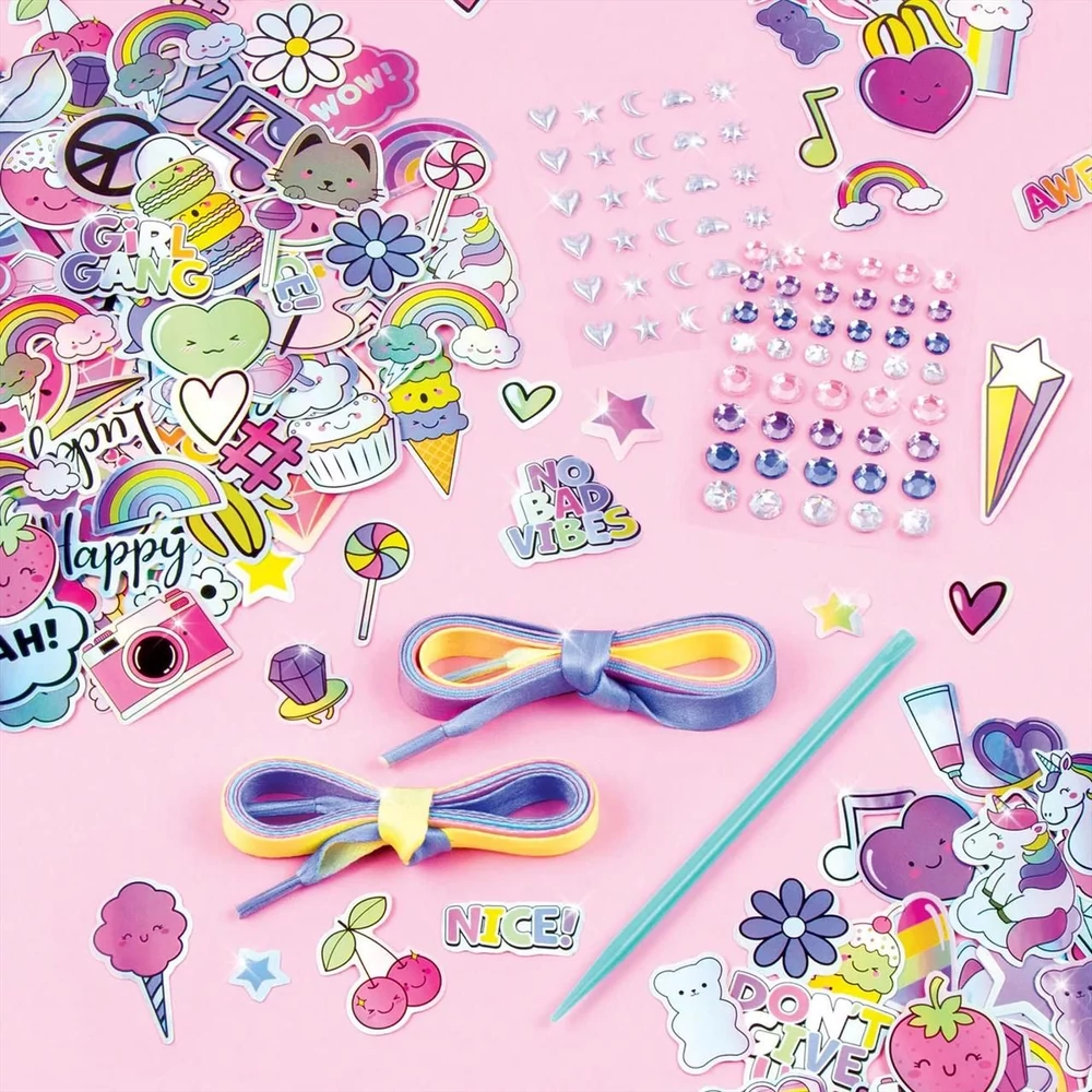 Make It Real Sticker Chic cipődíszítés - a szivárványos út divatja