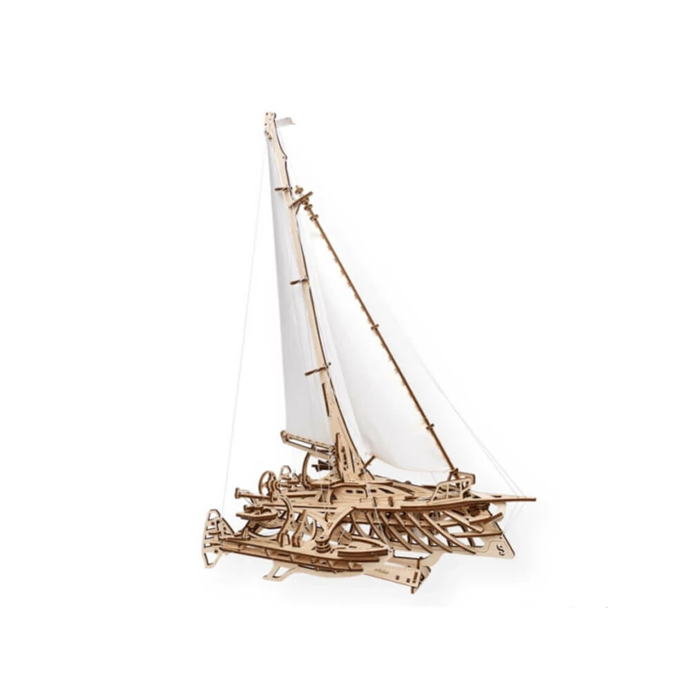 UGEARS - Trimarán hajó (mechanikus 3D modell)
