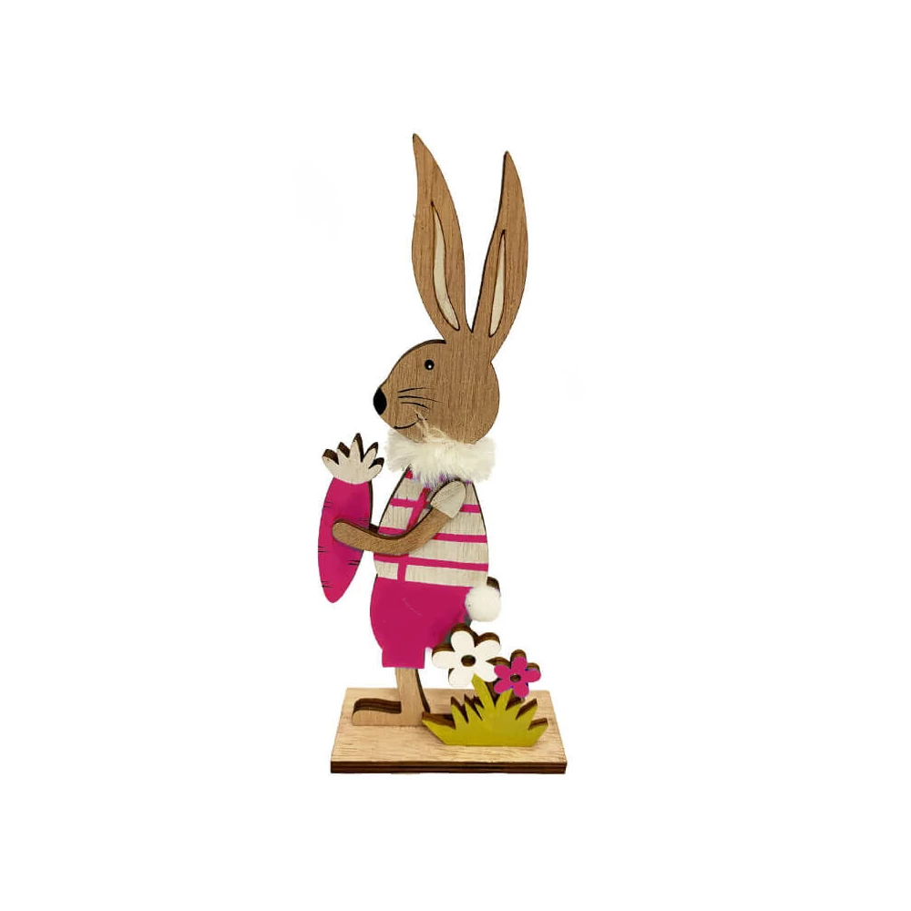 Húsvéti dekorációs figura (nyuszi csíkos kantáros ruhában, répával és virágokkal, natúr-pink)