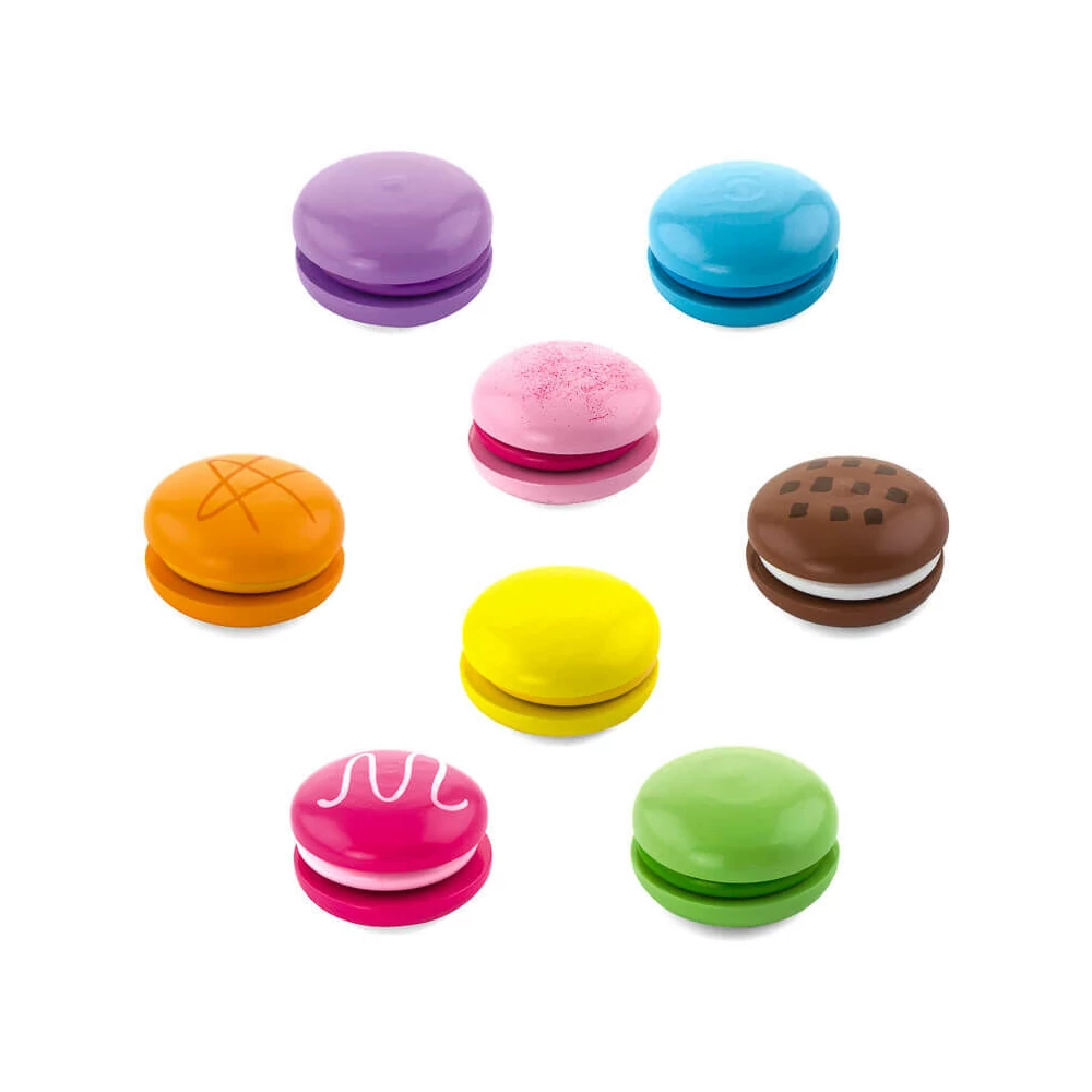 Macaron sütemények fából