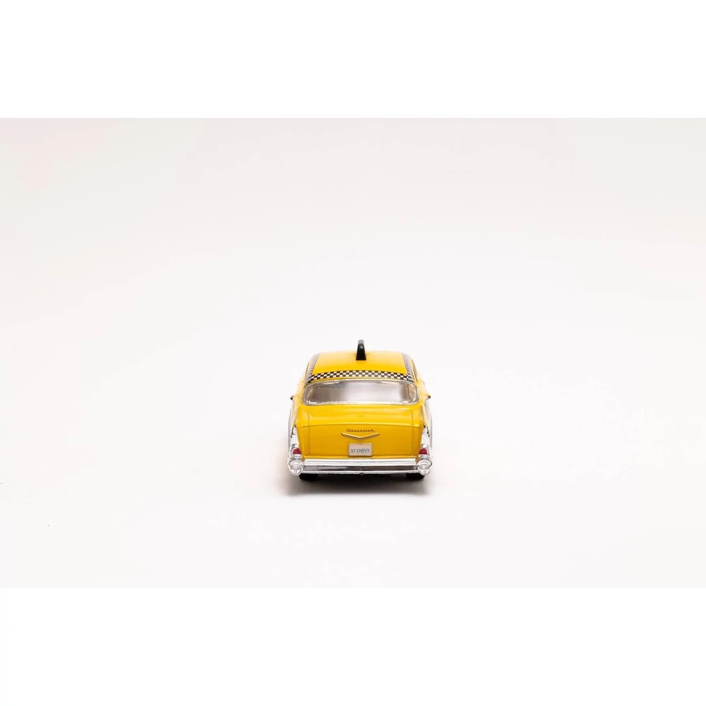 Kinsmart 1957 Chevrolet Bel Air (taxi) fém autó nyitható ajtókkal 1:40 (többféle)