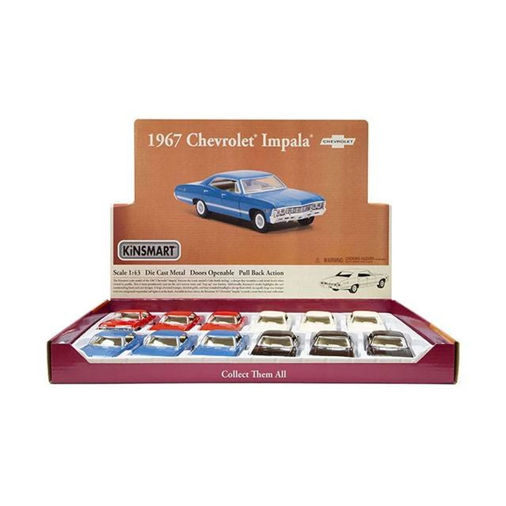 Kinsmart 1967 Chevrolet Impala fém autó nyitható ajtókkal 1:43(PIROS)