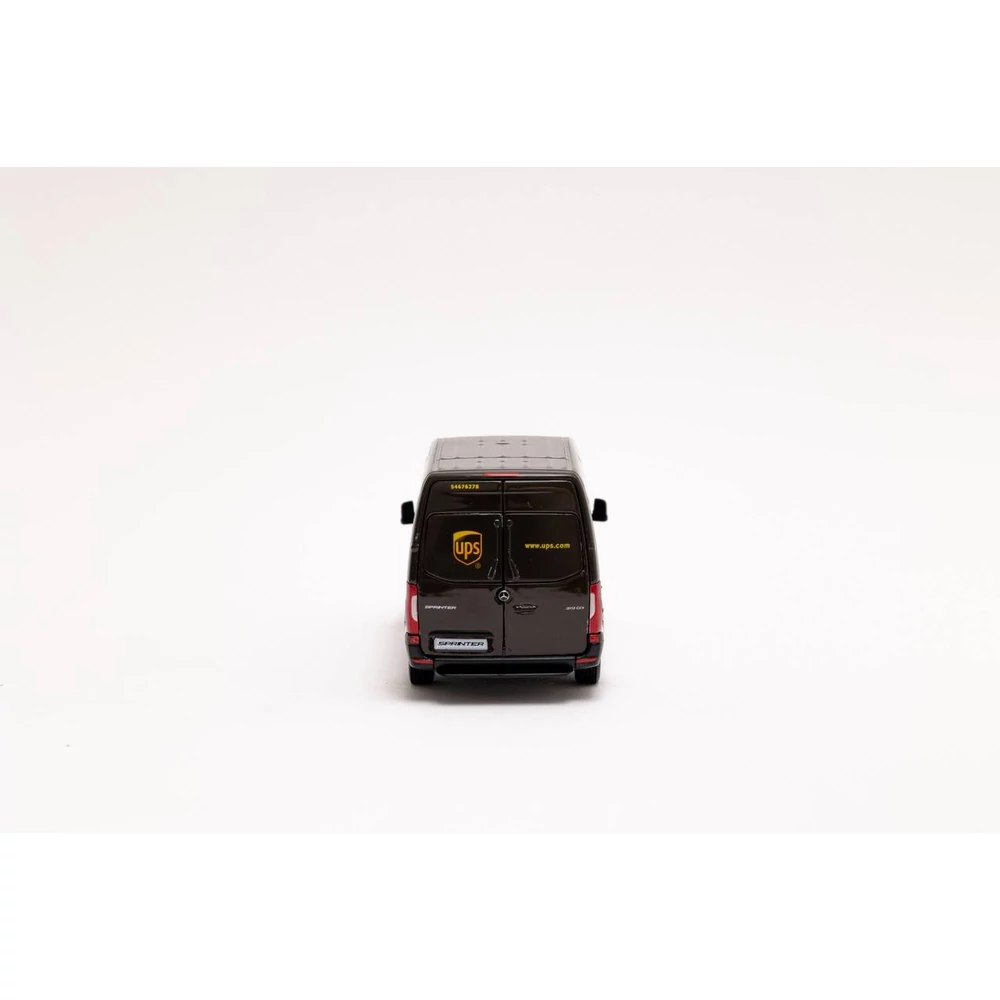 Kinsmart Mercedes-Benz Sprinter UPS Edition fém autó nyitható ajtókkal 1:48 (többféle)