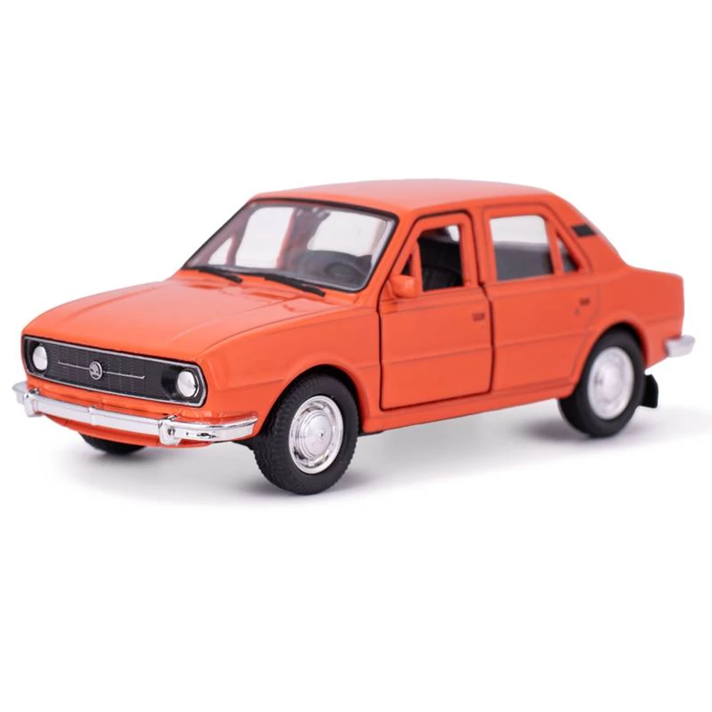 Welly Skoda 105L 1976 fém autó nyitható ajtókkal 12cm (többféle)