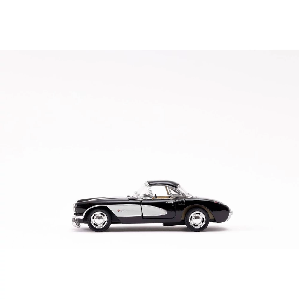 Kinsmart Chevrolet Corvette 1957 fém autó nyitható ajtókkal 1:34 (többféle)