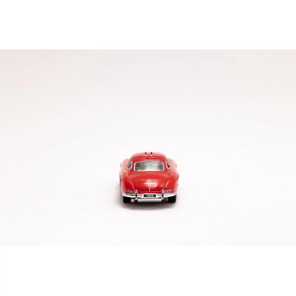 Kinsmart Mercedes-Benz 300SL Coupe 1954 fém autó nyitható ajtókkal 1:36 (többféle)