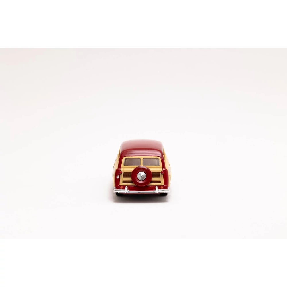 Kinsmart Ford Woody Wagon 1949 fém autó nyitható ajtókkal 1:40 (többféle)