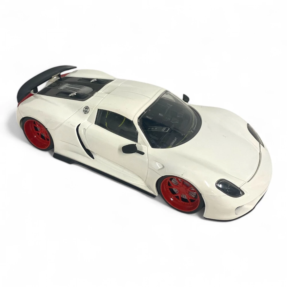Autó, 'Porsche', el., vil., 2 szín, 32x14 cm (2 féle csom.) hátfalas plf. és dob. gombel.