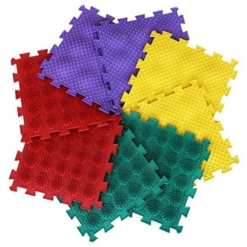 Ortho Puzzle: Ortopédiai masszázs szőnyeg szett - Sündisznók (ORT-HEDGEHOGS)