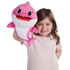 Kép 2/3 - Smartplay, Baby Shark Cápa Család Ütemre Zenélő Plüss, Anya Cápa
