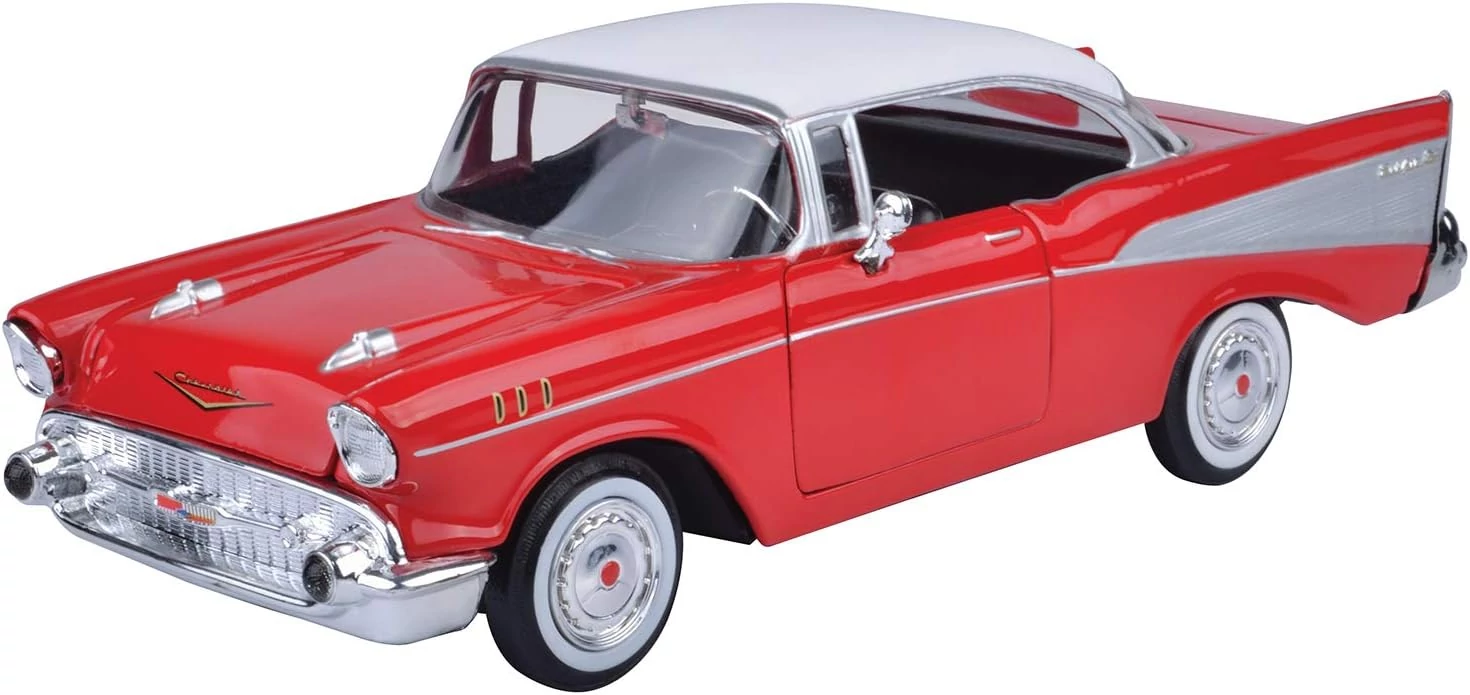MotorMax Chevy Bel Air 1957 Fém Kisautó (1:24) - Piros