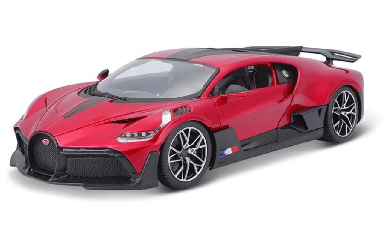 Bburago TOP Bugatti Divo piros fém autó 1:18