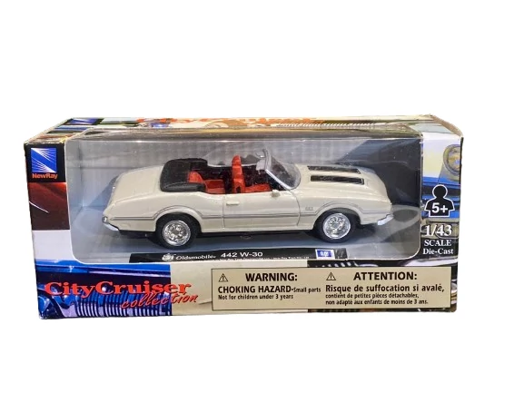 CityCruiser Oldsmobile 442 W-30 fém autó 1:43